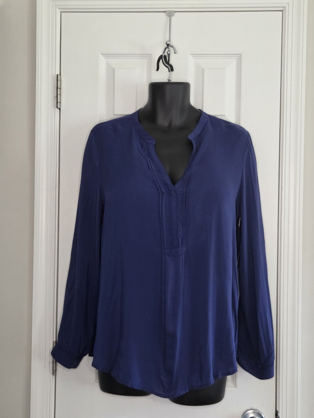Old Navy Navy Blue Long Sleeve V-Neck Blouse